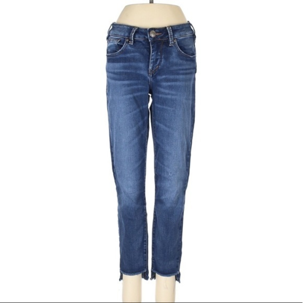 Silver W26/L25 Avery medium blue‎ wash mid rise skinny crop raw hem jeans